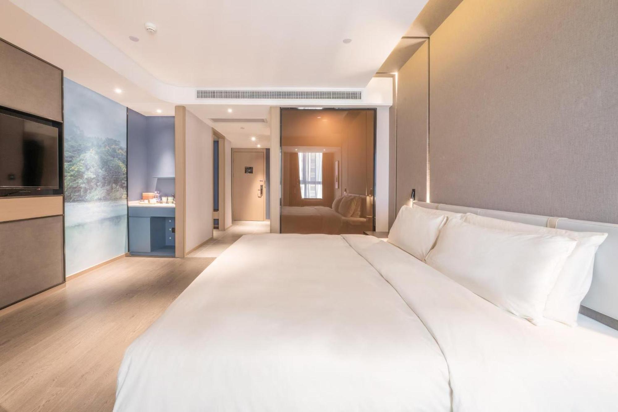 Atour Hotel Luzhou Bubugao New World Exteriör bild