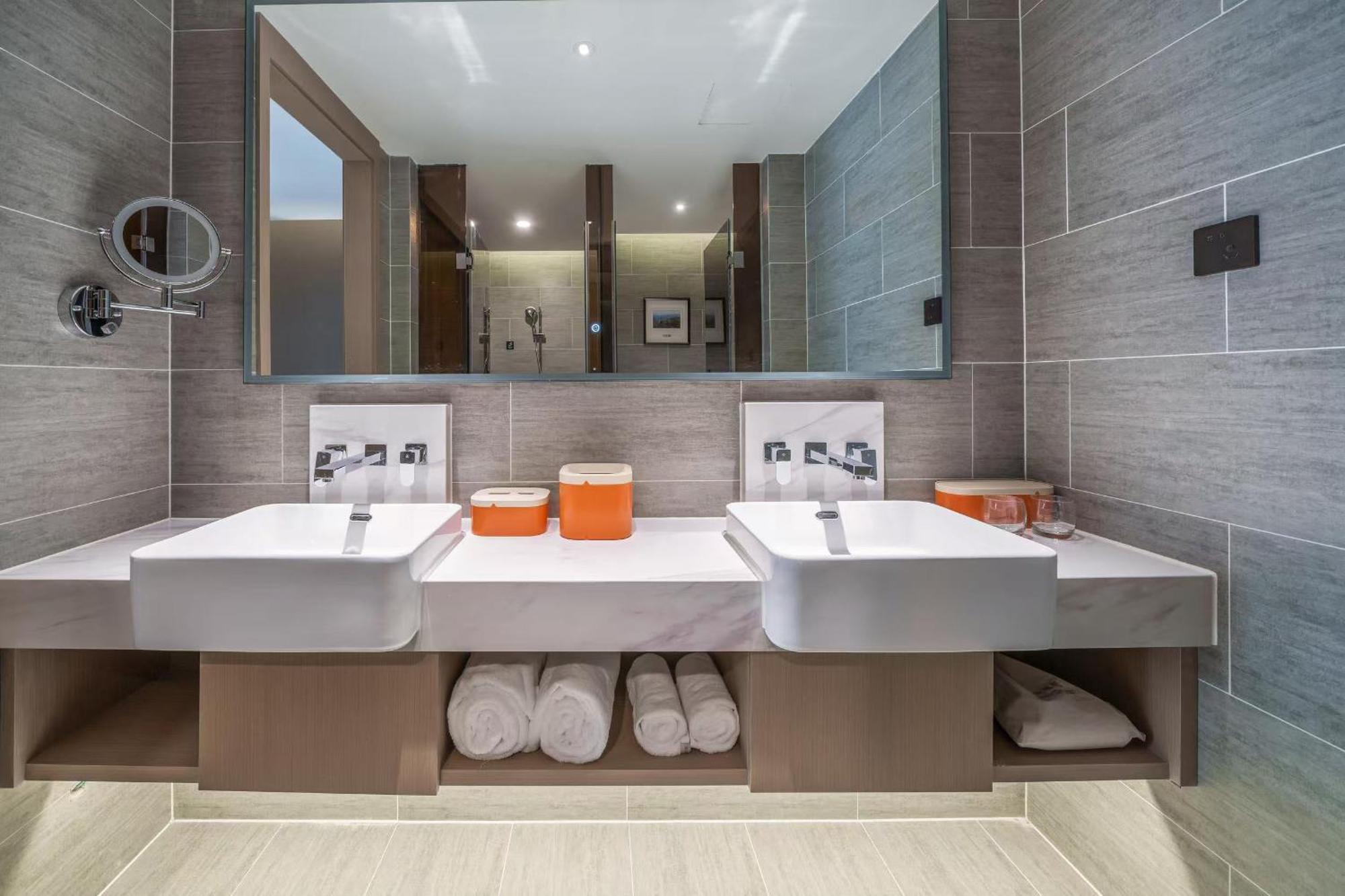Atour Hotel Luzhou Bubugao New World Exteriör bild