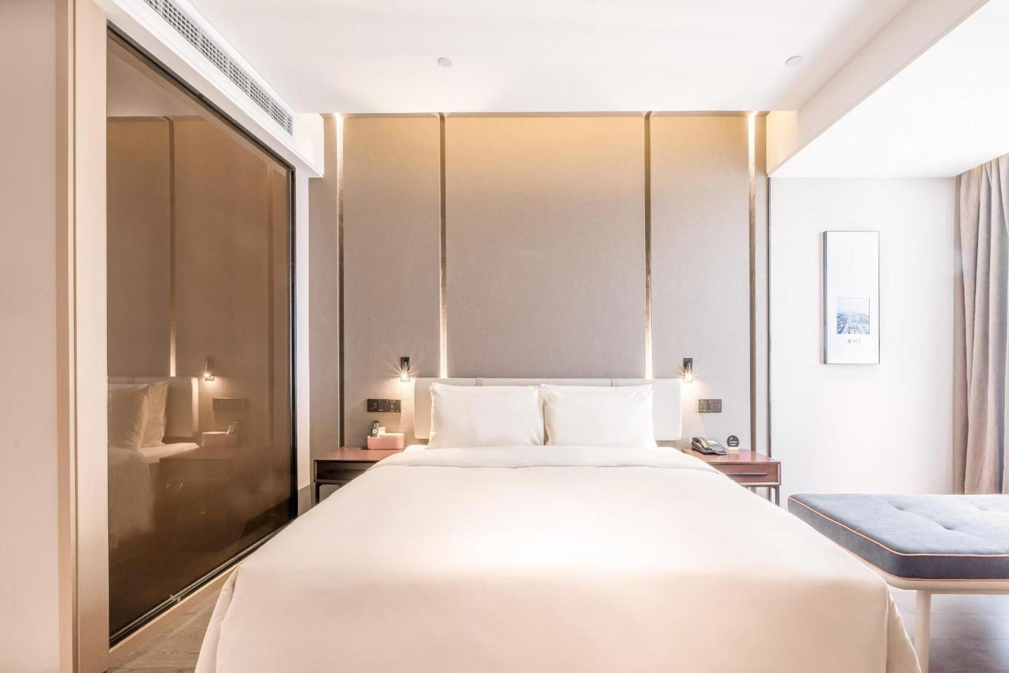 Atour Hotel Luzhou Bubugao New World Exteriör bild
